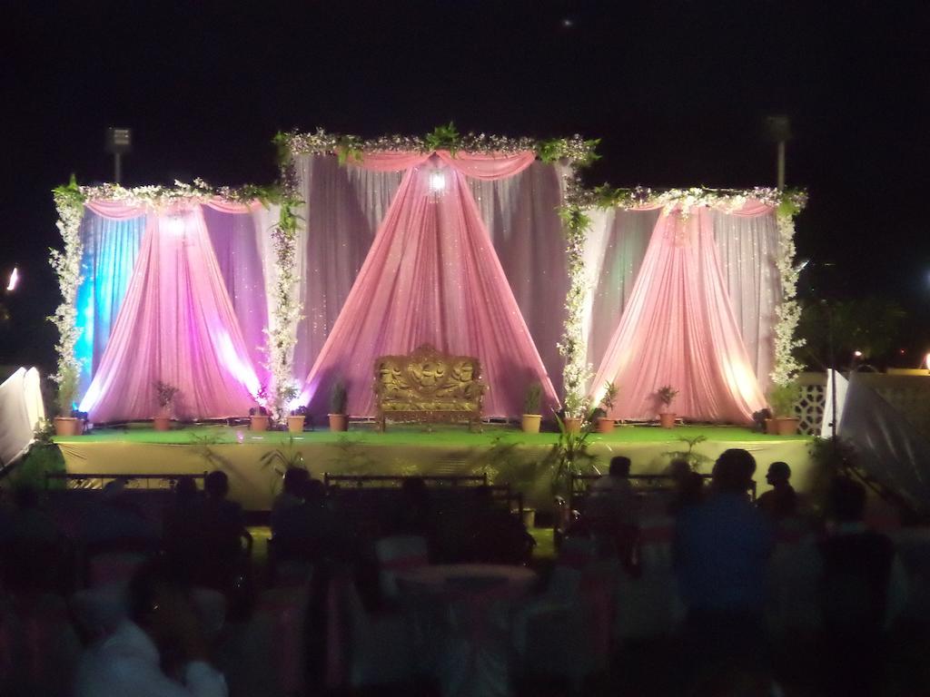Tanarika Resort Bhusāwal Esterno foto