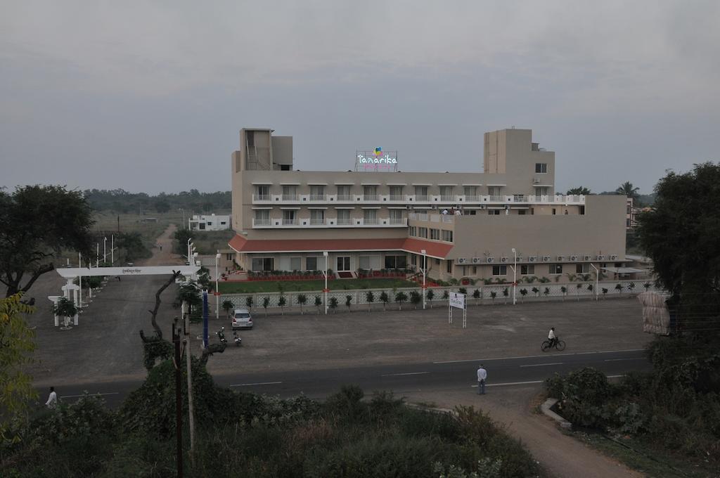 Tanarika Resort Bhusāwal Esterno foto