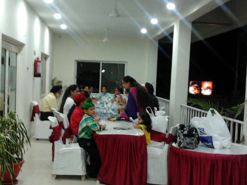 Tanarika Resort Bhusāwal Esterno foto