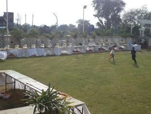 Tanarika Resort Bhusāwal Esterno foto